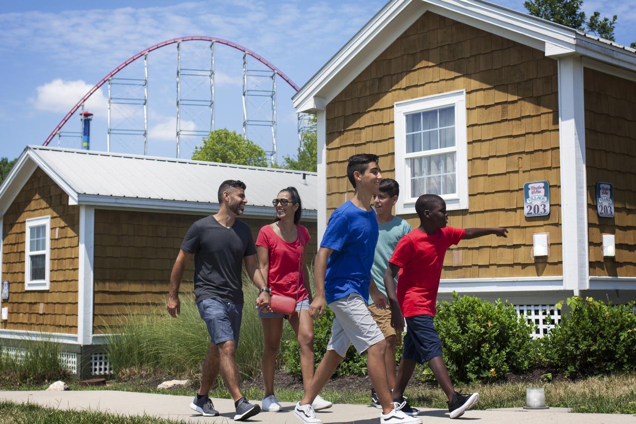 Worlds Of Fun Village Kansas City Eksteriør billede